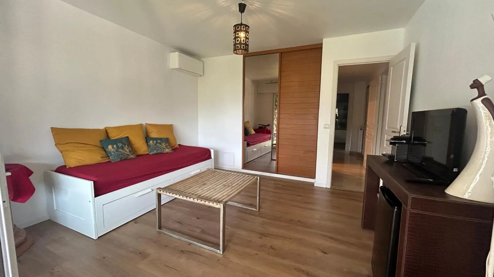 2 Pieces A Antibes Avec Piscine Apartment